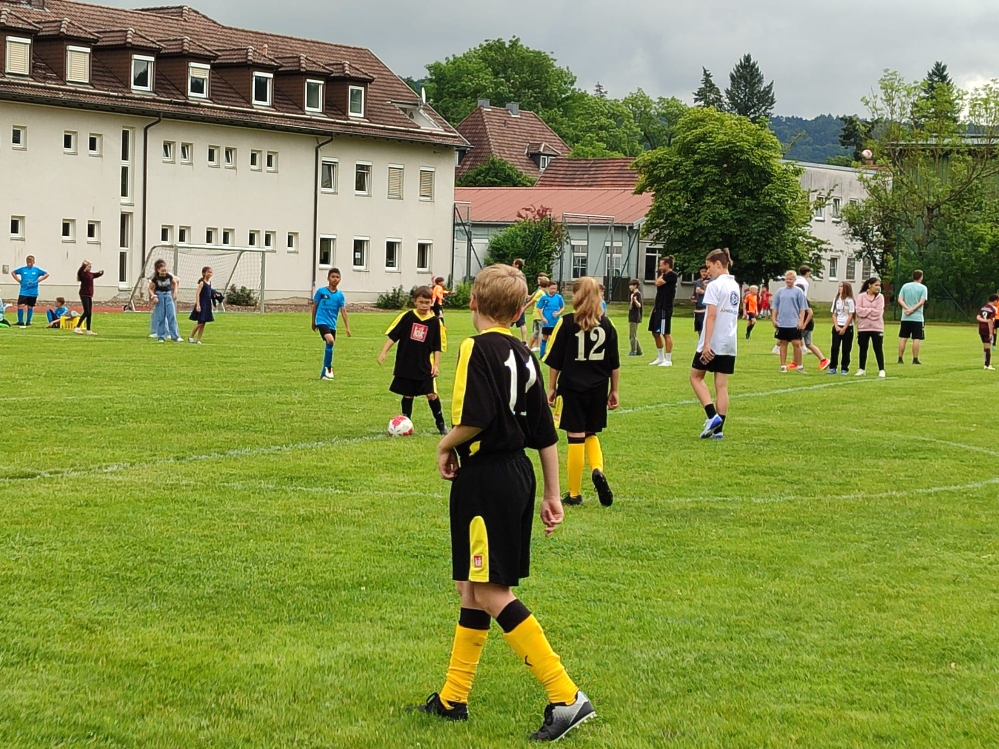 Fussballturnier -2-.jpg